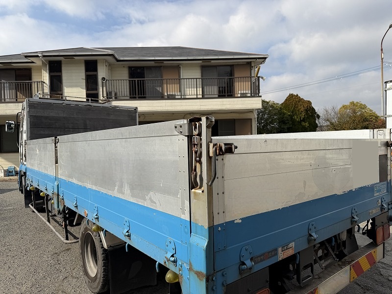 中古平ボディ いすゞ フォワード