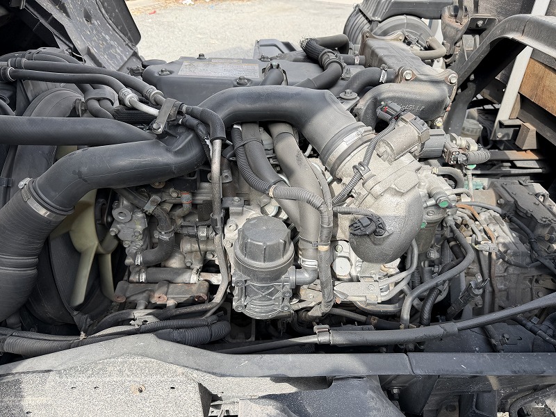中古平ボディ いすゞ フォワード