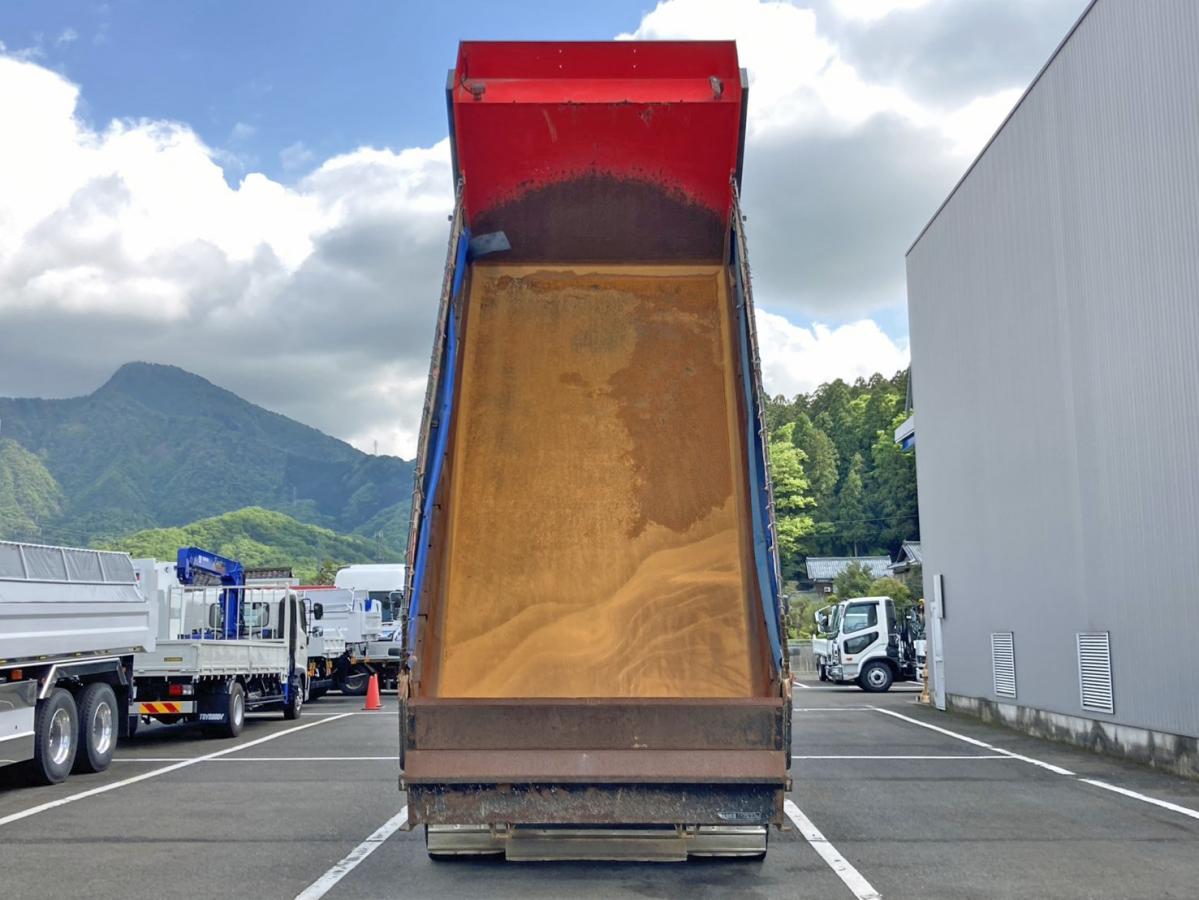 中古ダンプ 日野 プロフィア