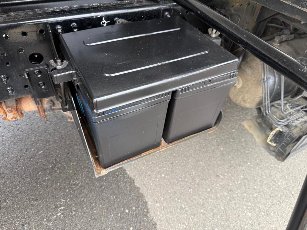 中古コンテナ車 いすゞ フォワード