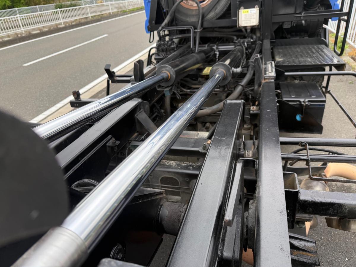 中古コンテナ車 いすゞ フォワード