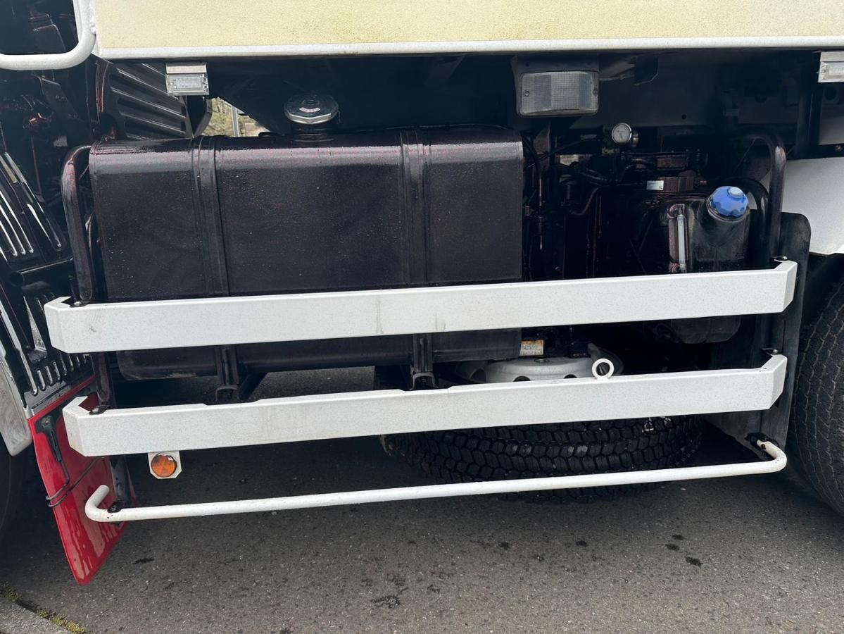 中古ダンプ 日野 プロフィア