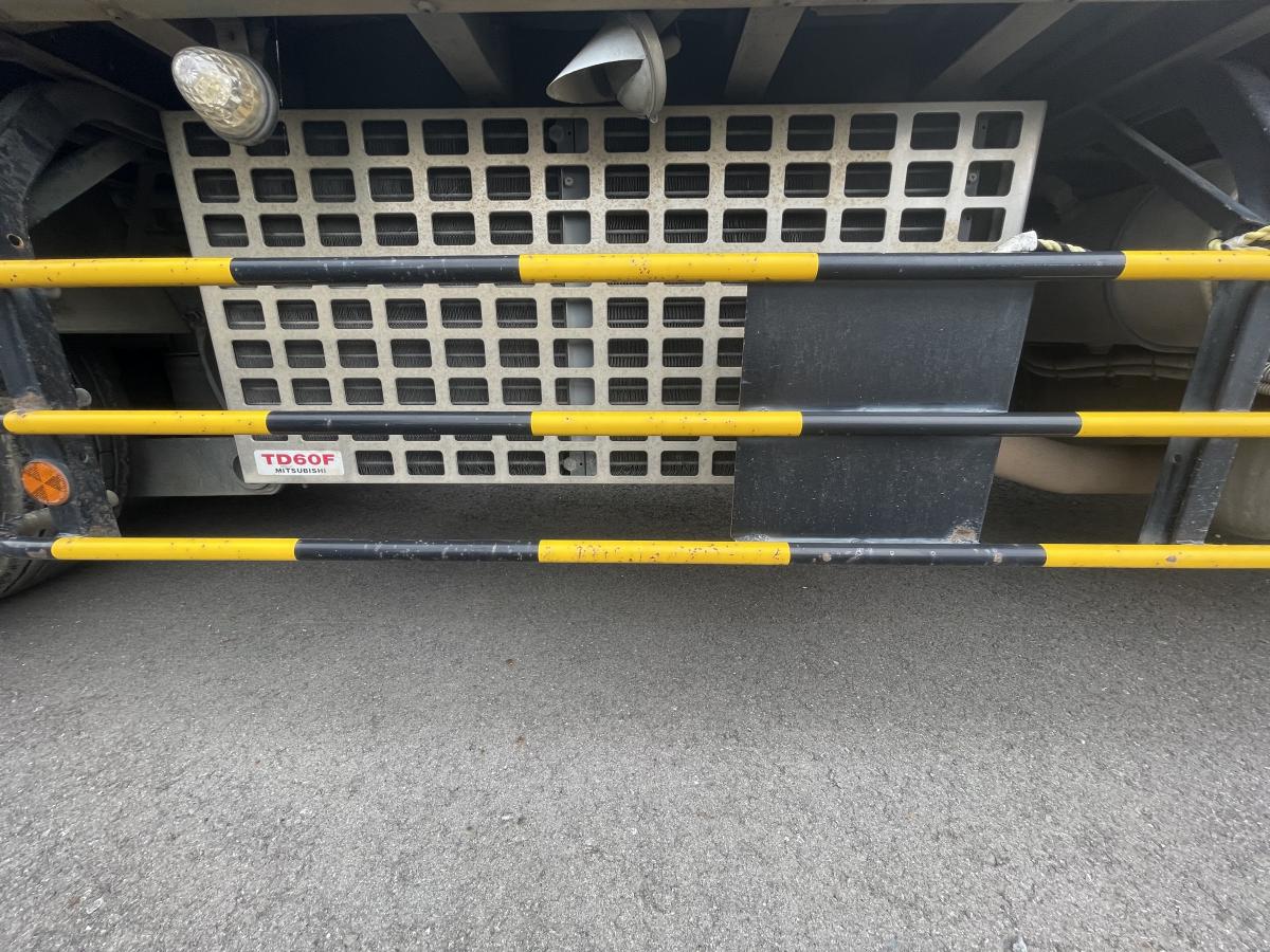 中古冷凍ウィング 日野 プロフィア