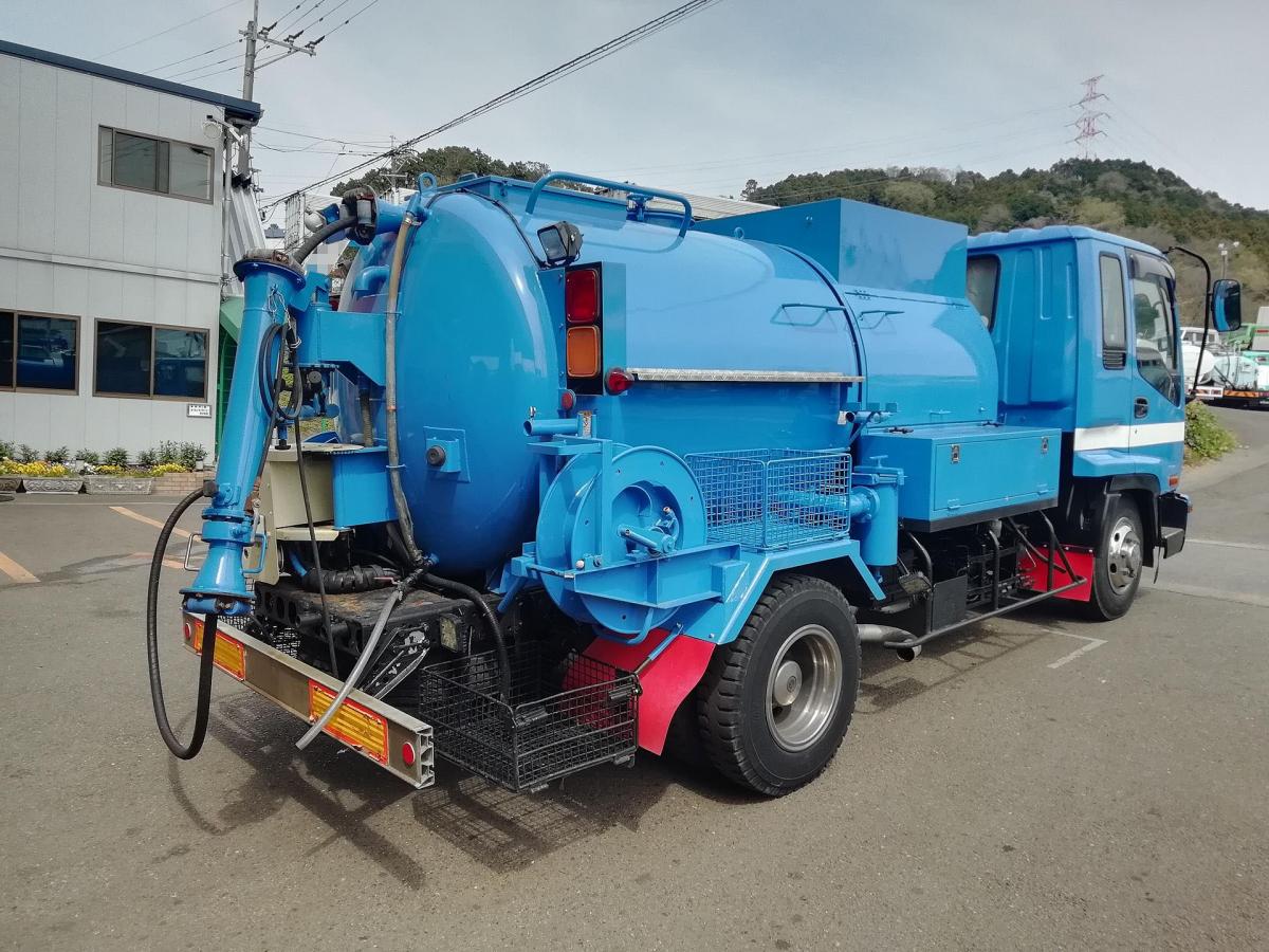 中古清掃車 いすゞ フォワード