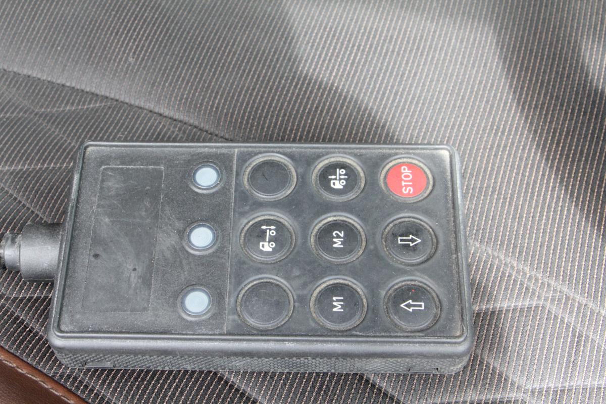 中古冷凍バン 日野 プロフィア