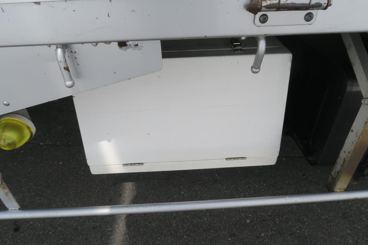 中古クレーン いすゞ フォワード