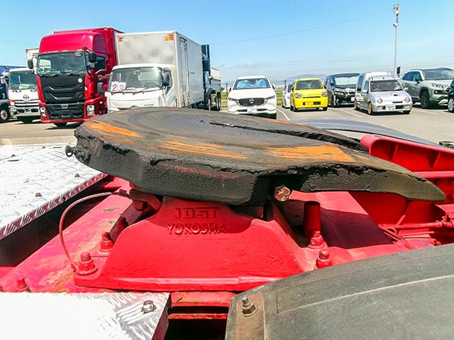 中古トラクタ UDトラックス クオン