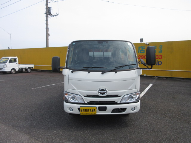 中古平ボディ 日野 デュトロ