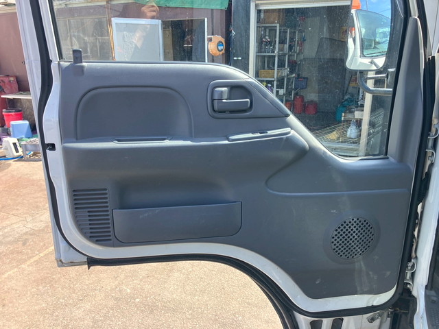 中古高所作業車 いすゞ エルフ