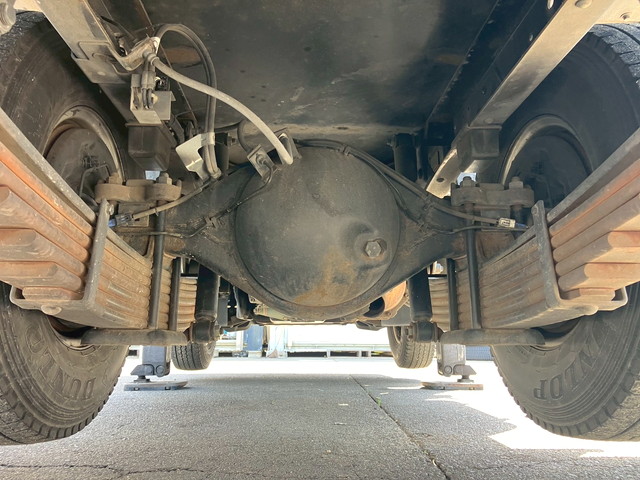 中古高所作業車 いすゞ エルフ