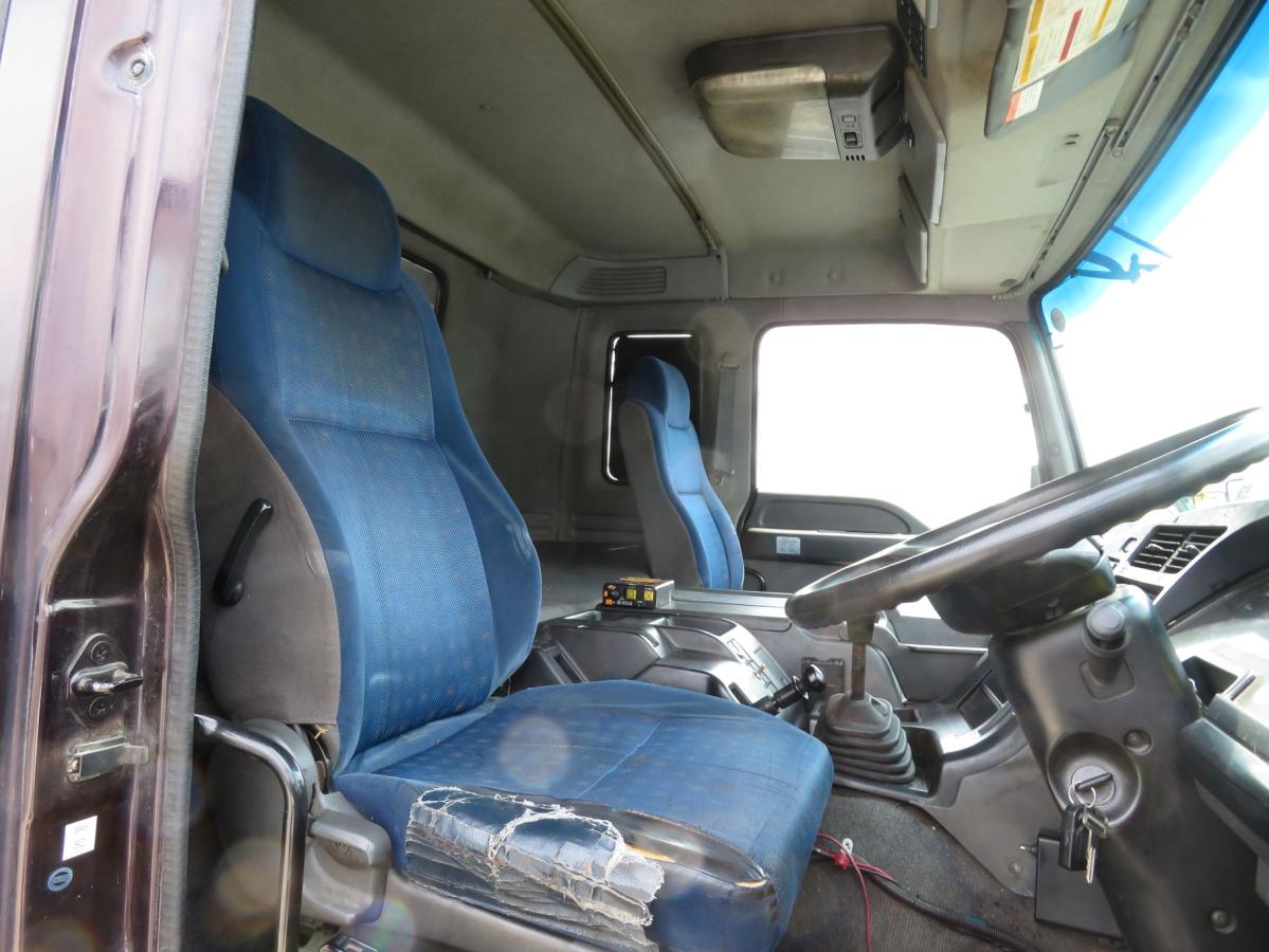 中古ダンプ いすゞ ギガ