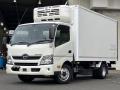 中古冷凍バン 日野 デュトロ