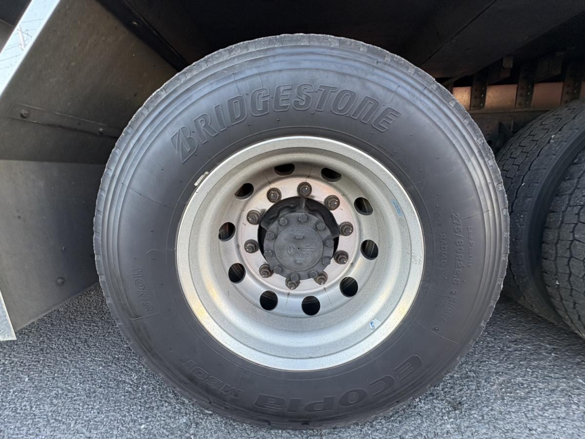中古冷凍バン 日野 