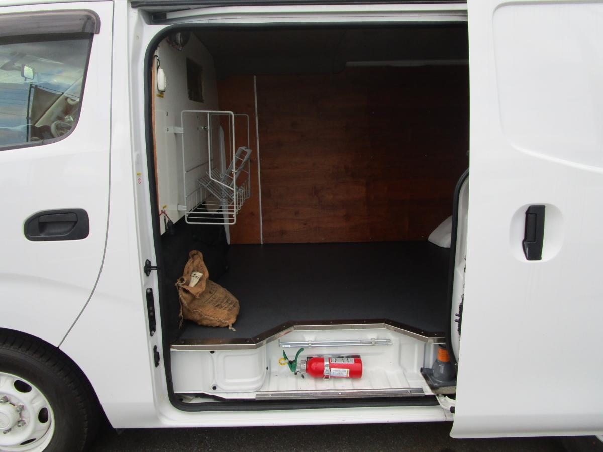 中古特装車その他 いすゞ コモ