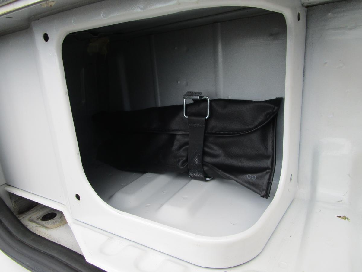 中古特装車その他 いすゞ コモ