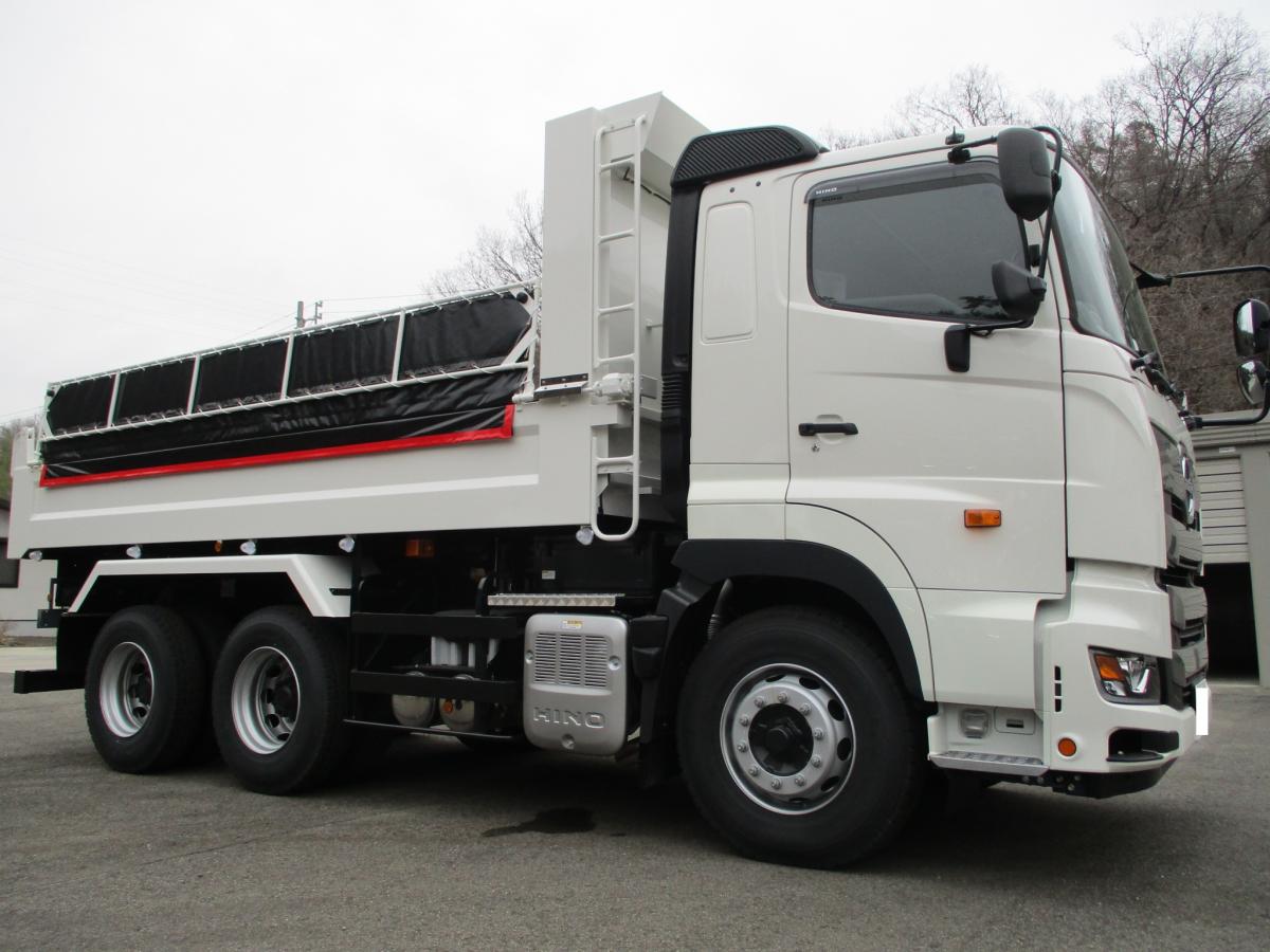 中古ダンプ 日野 プロフィア /新明和製5．3m✖2．2mダンプ 自動