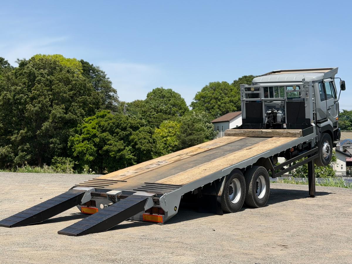 中古セルフローダー UDトラックス ビッグサム