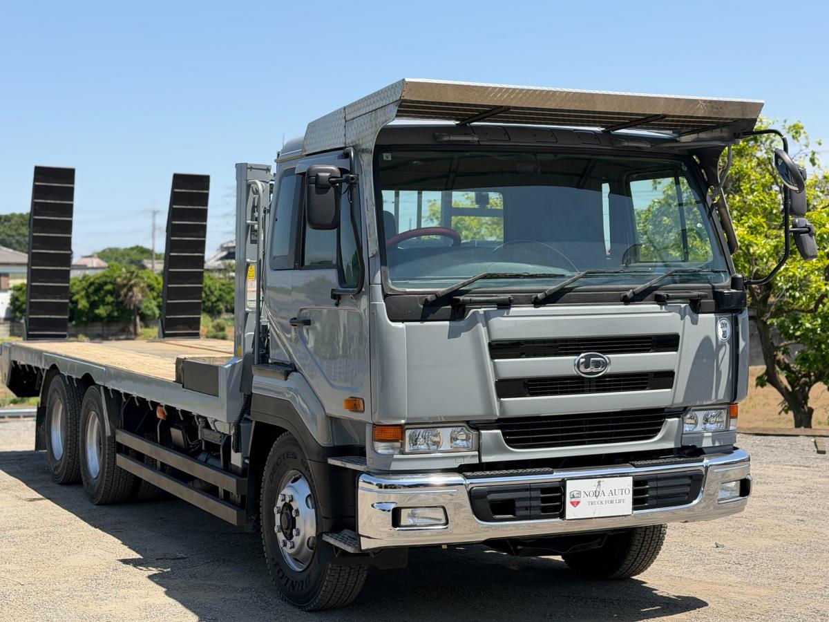 中古セルフローダー UDトラックス ビッグサム