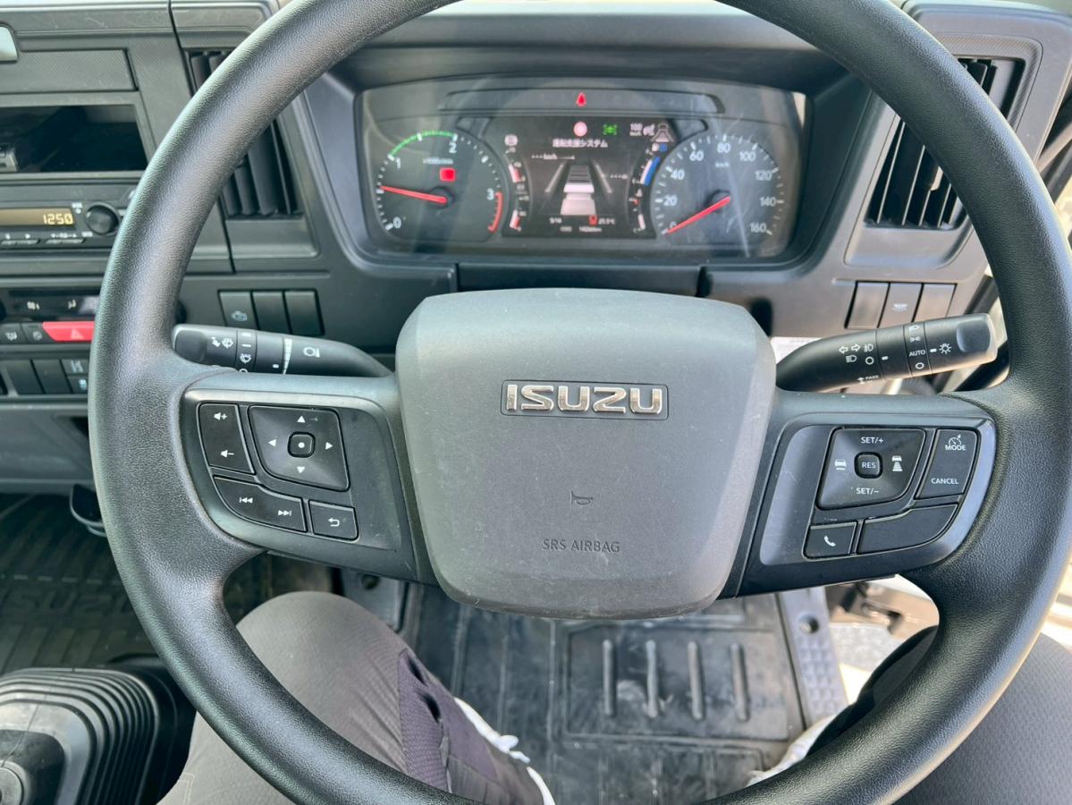 中古ミキサー車(生コン車) いすゞ フォワード