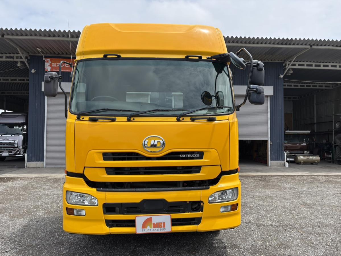 中古トラクタ UDトラックス クオン
