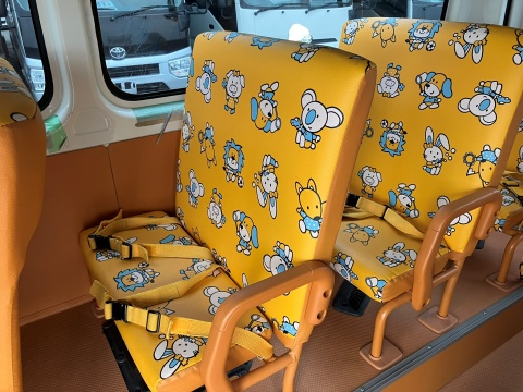 中古バス トヨタ ハイエース