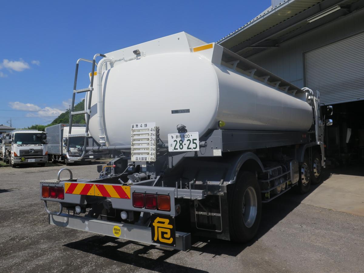 中古タンクローリー 日野 プロフィア /H28 走行39万km 石油タンク車