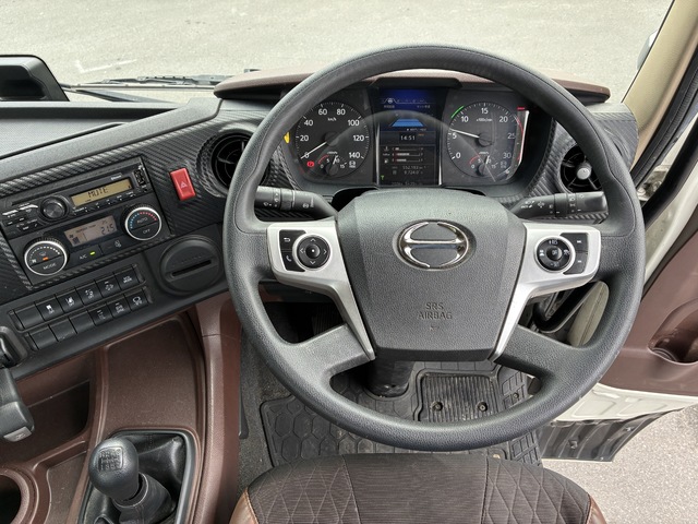 中古トラクタ 日野 プロフィア