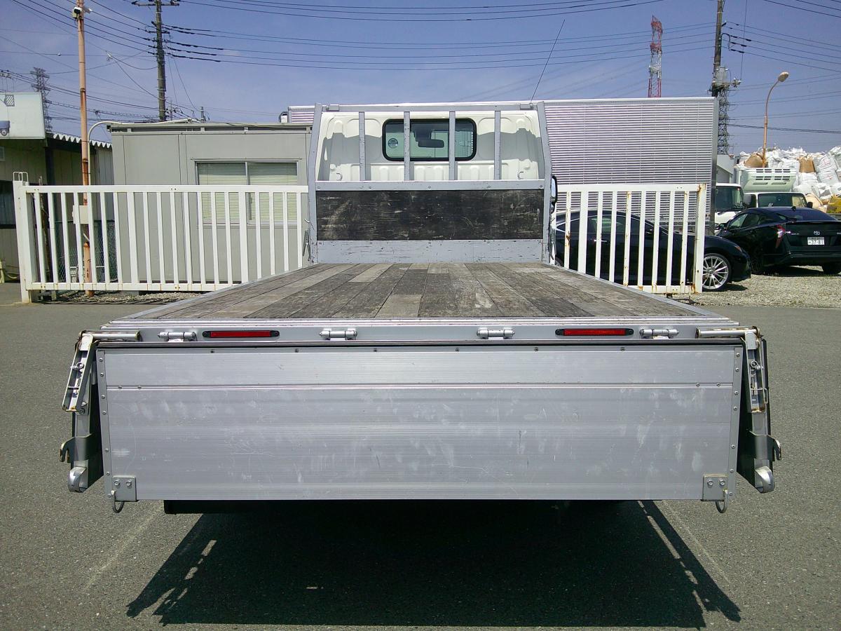 中古平アルミブロック 日野 デュトロ
