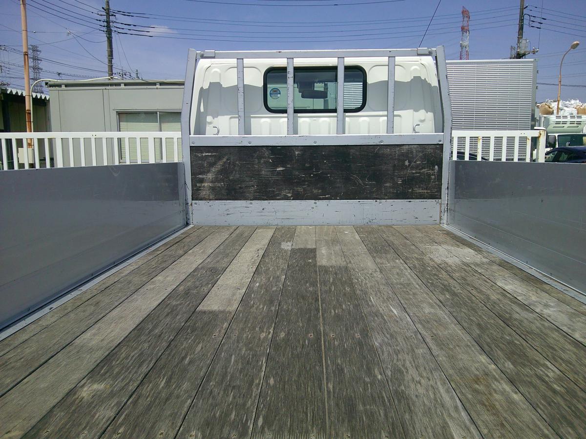 中古平アルミブロック 日野 デュトロ