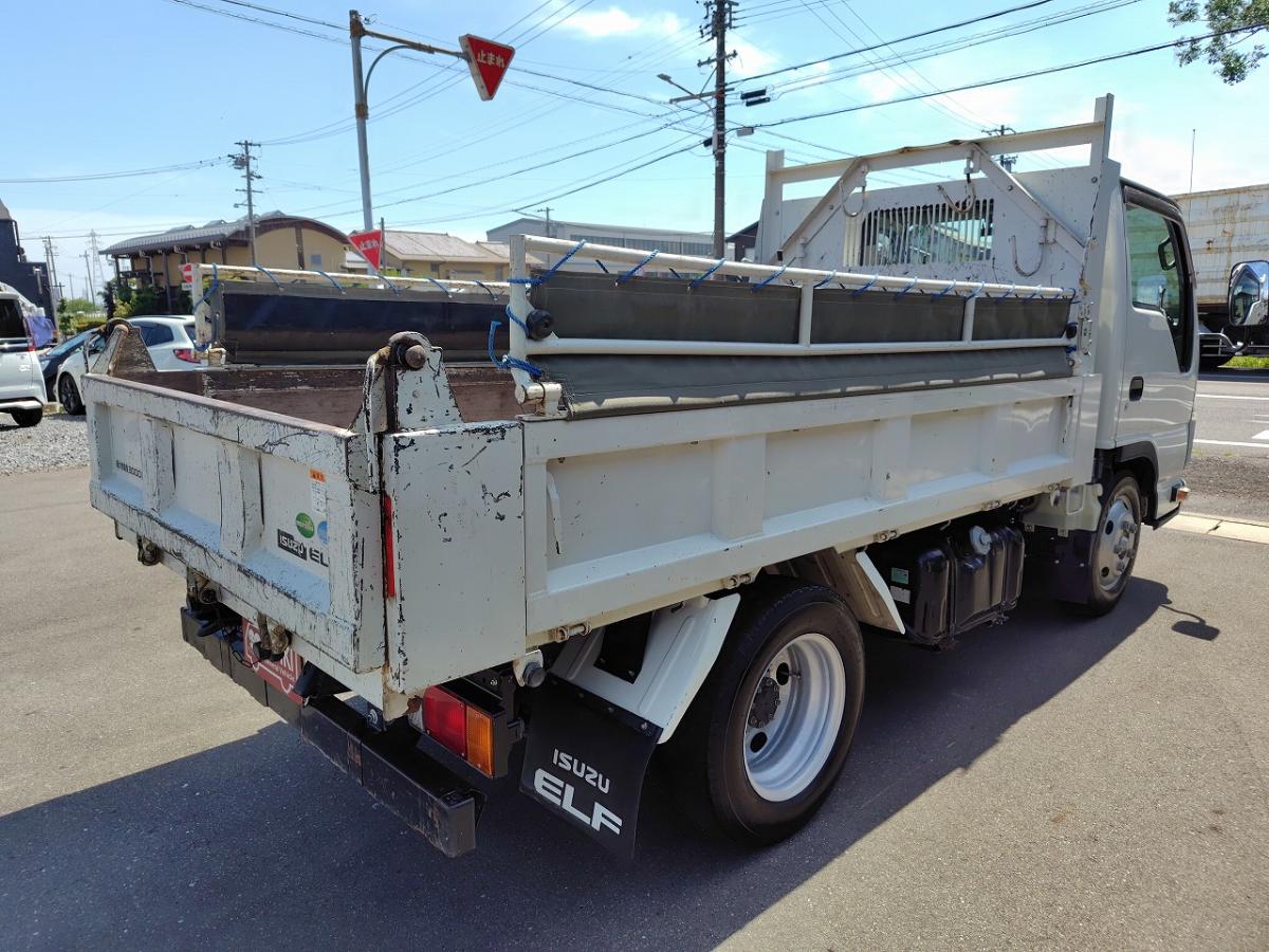 中古ダンプ いすゞ エルフ /3tダンプ 全低床 4ナンバー 6MT 車検付 