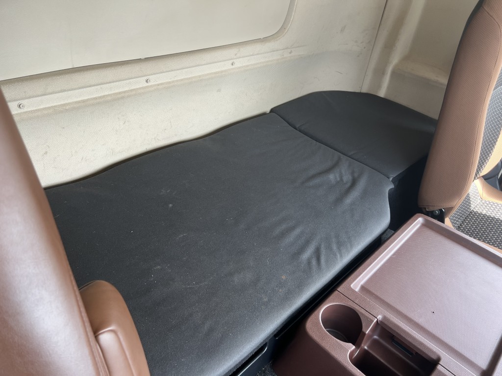 中古ダンプ 日野 プロフィア