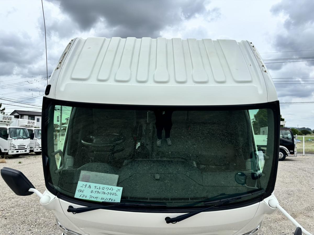 中古平アルミブロック 日野 デュトロ