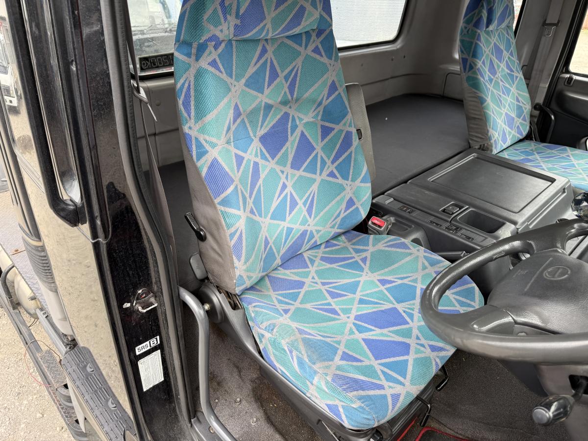 中古トラクタ 日野 プロフィア