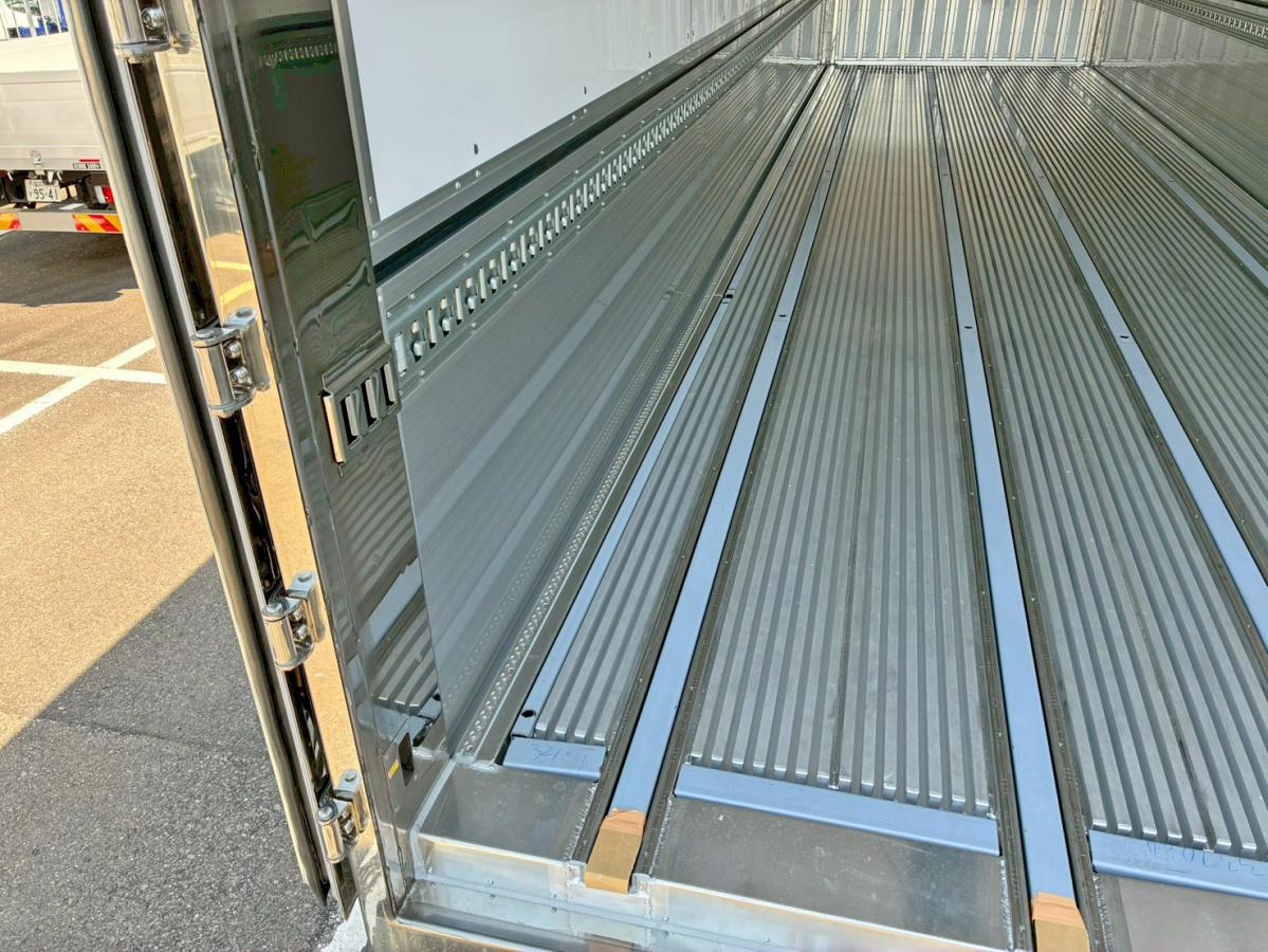 中古冷凍ウィング 日野 プロフィア
