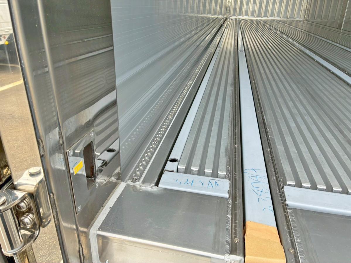 中古冷凍ウィング 日野 プロフィア