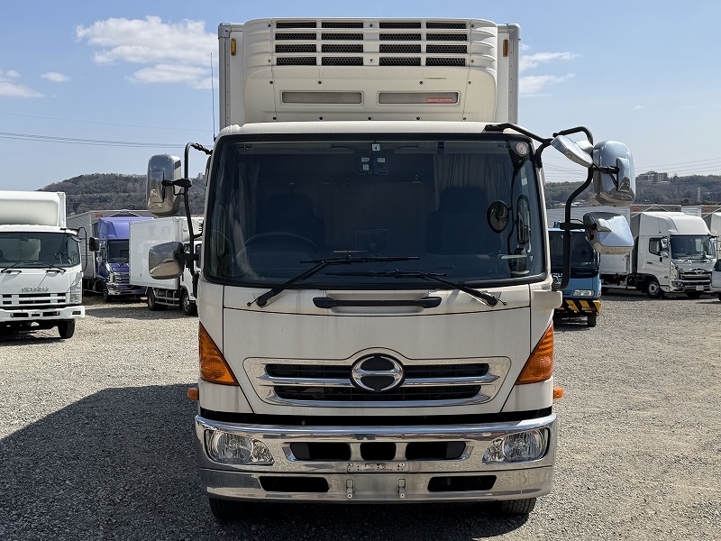 中古冷凍バン 日野 レンジャー