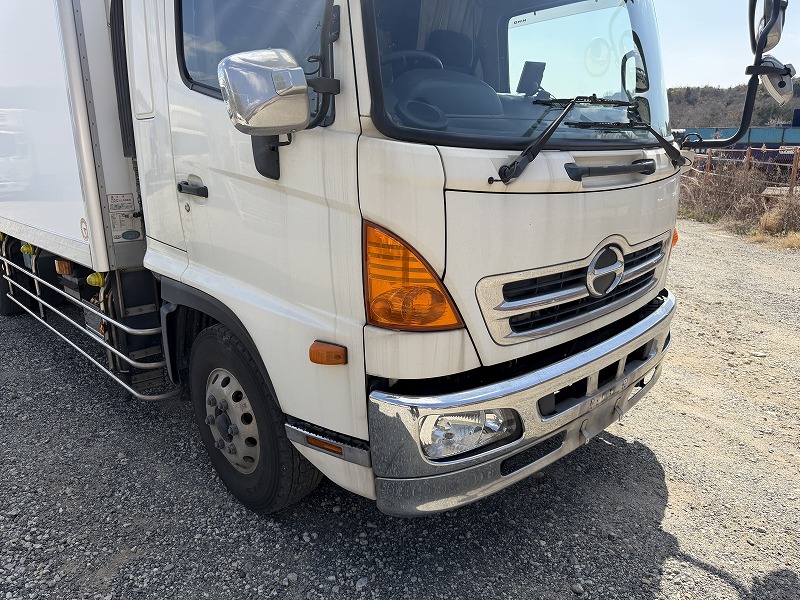 中古冷凍バン 日野 レンジャー