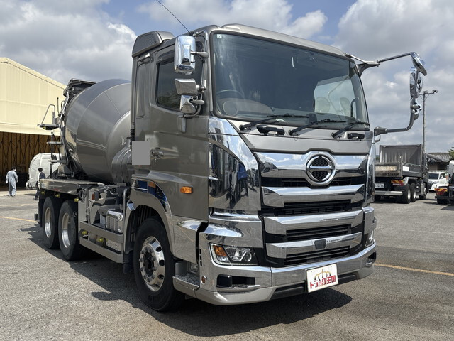 中古ミキサー車(生コン車) 日野 プロフィア /☆新明和製☆8.7立米☆7MT