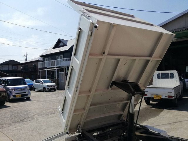中古ダンプ スバル サンバー