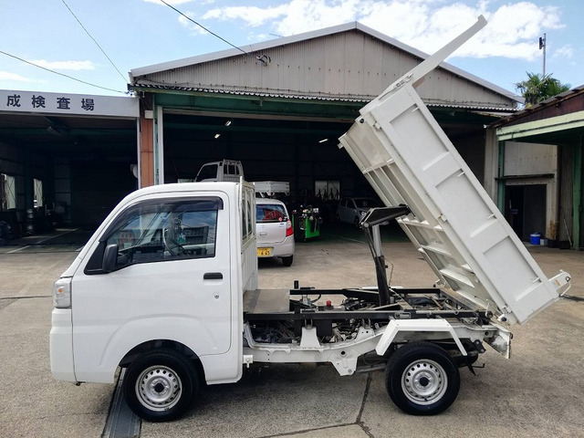 中古ダンプ スバル サンバー