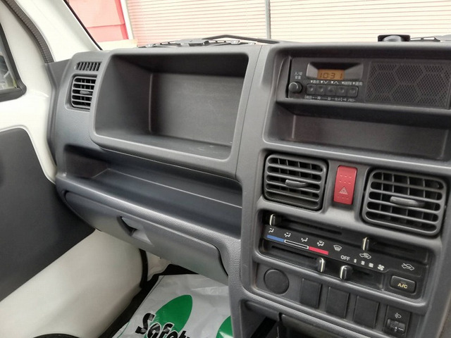 中古保冷バン ニッサン クリッパー