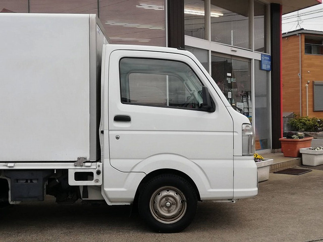 中古保冷バン ニッサン クリッパー