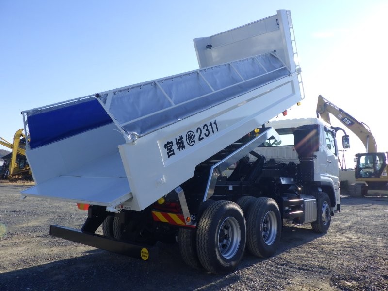 中古ダンプ 三菱ふそう スーパーグレート