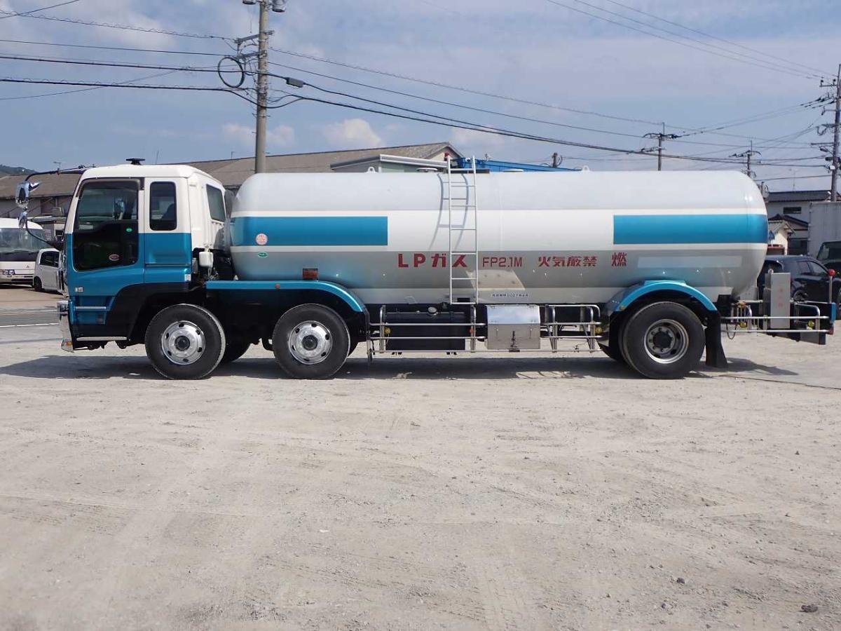 中古タンクローリー いすゞ /H22年 LPGローリー 実走行68,6万km 積載8