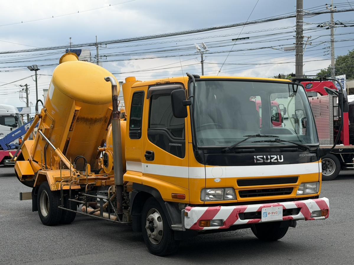中古清掃車 いすゞ フォワード