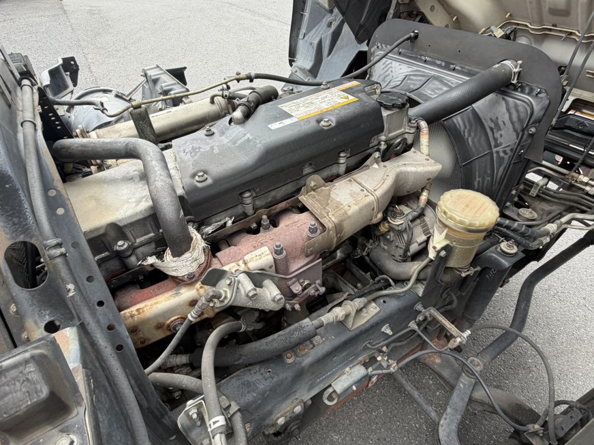中古清掃車 いすゞ フォワード