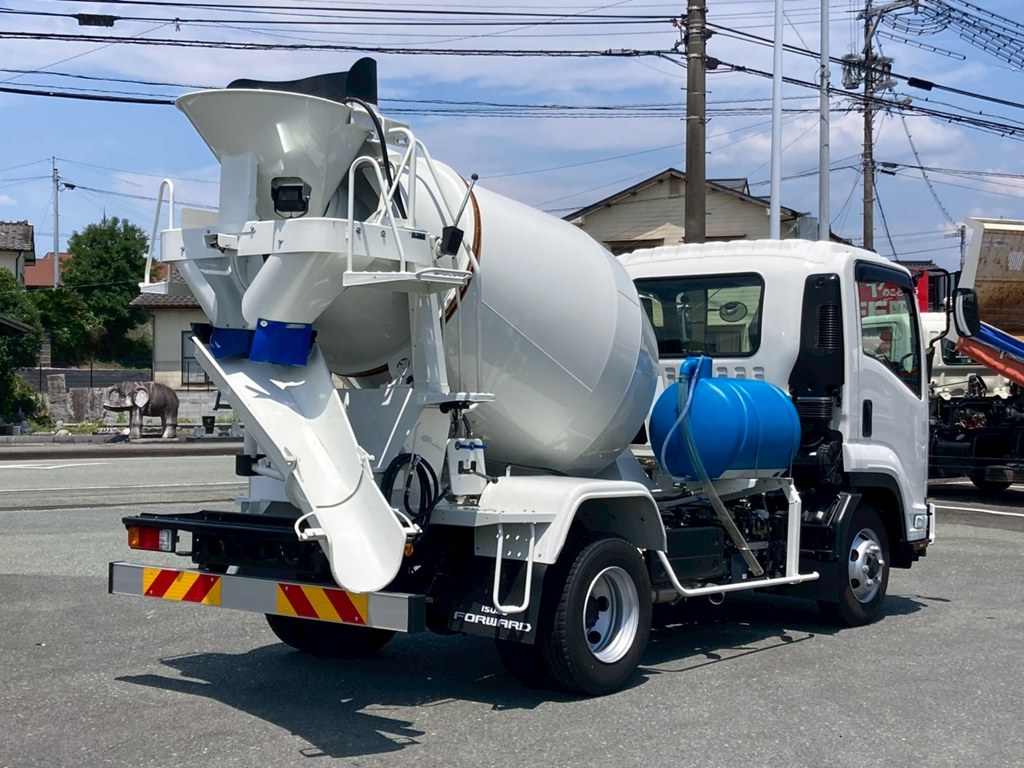 中古ミキサー車(生コン車) いすゞ フォワード