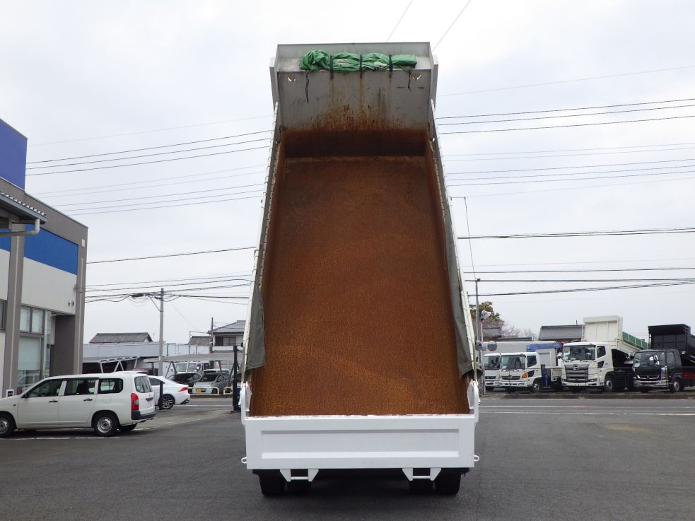 中古ダンプ 三菱ふそう スーパーグレート /極東 5.1m×2.2m 380PS MT7