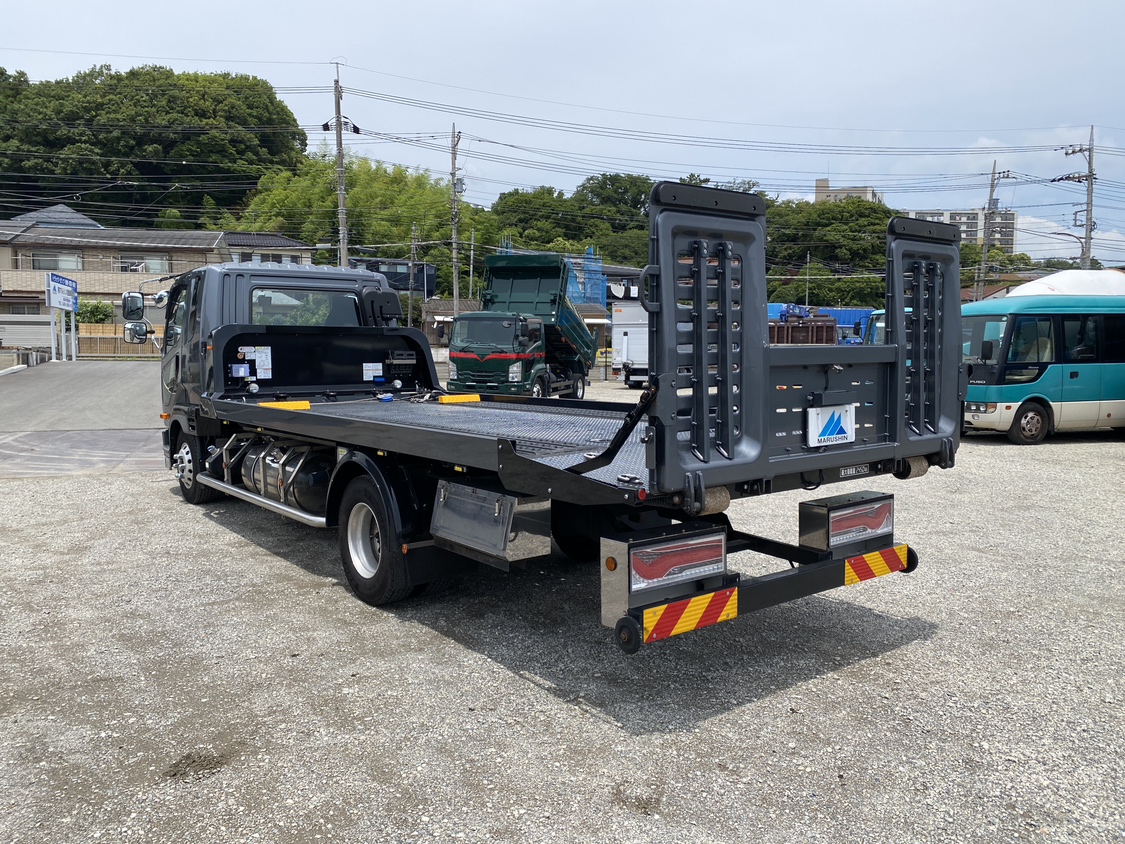 中古キャリアカー(積載車) 三菱ふそう ファイター /R4年式 フラトップ
