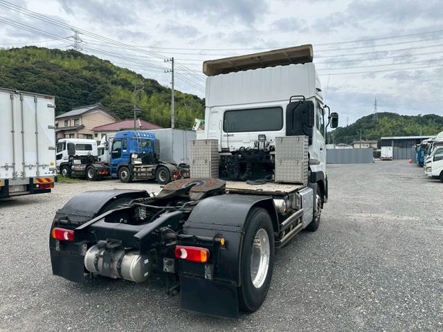 中古トラクタ UDトラックス クオン